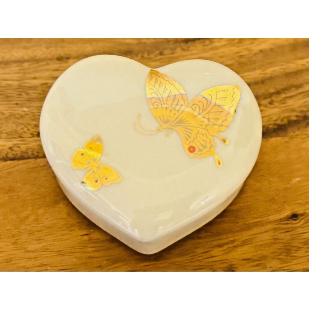 Vtg Takahashi Heart Trinket Jewelry Box Gold Infused Butterfly Made In Japan